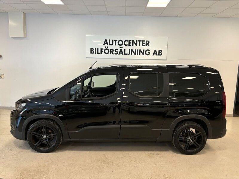 Svart Begagnad 2019 Peugeot Rifter Minibuss | 189 900 kr (Marknadspris) - Bild 1/4