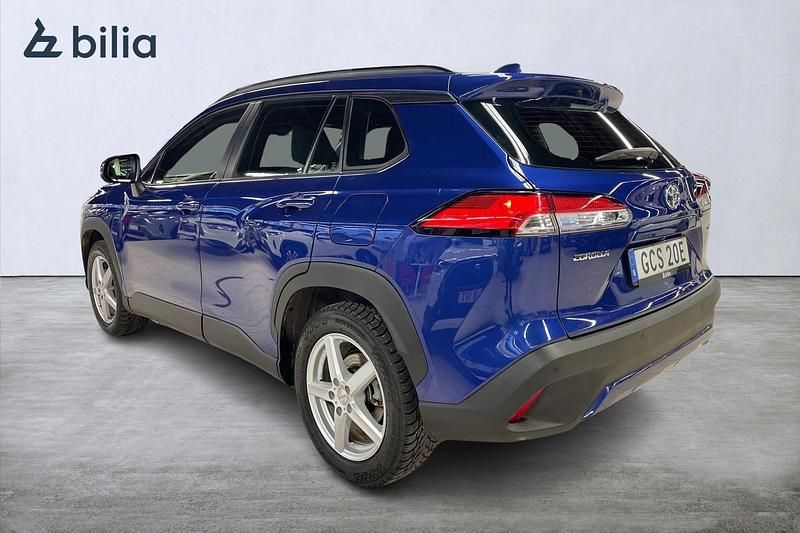 Begagnad Toyota Corolla Cross Active 141 HK (103 kW) 2024 Mörkblå SUV