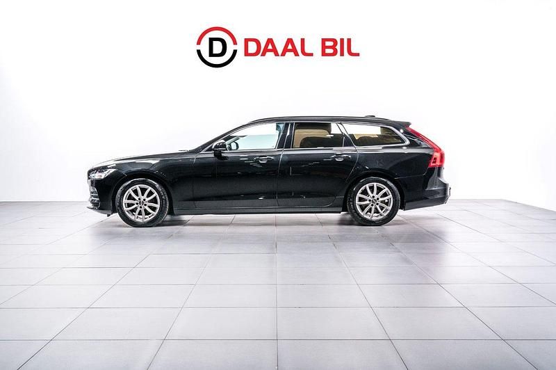 Svart Begagnad 2017 Volvo V90 Performance Kombi | 179 700 kr (Marknadspris) - Bild 1/4