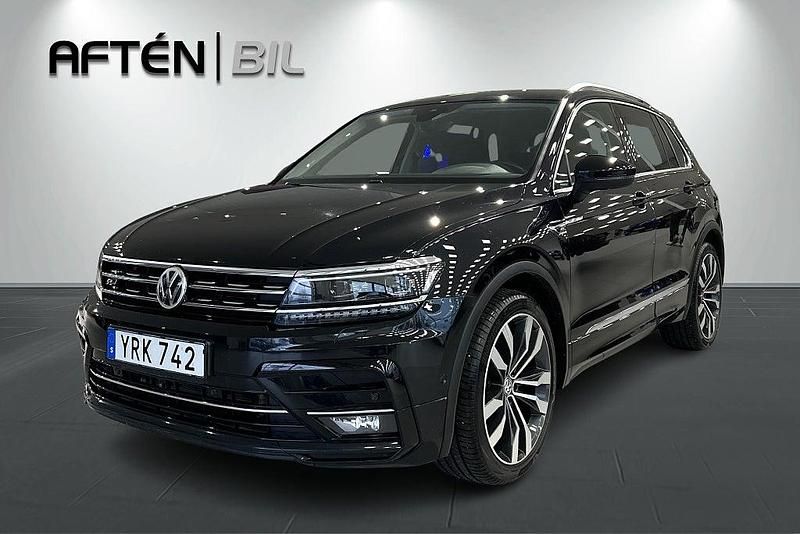 Svart Begagnad 2017 VW Tiguan R-line SUV | 224 800 kr (Marknadspris) - Bild 1/3
