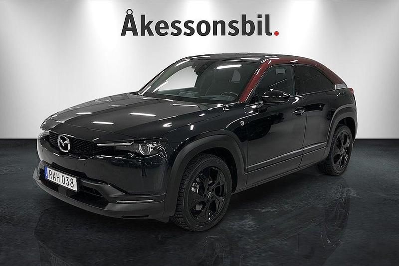 Svart Begagnad 2023 Mazda MX30 Edition SUV | 289 000 kr (Marknadspris) - Bild 1/4