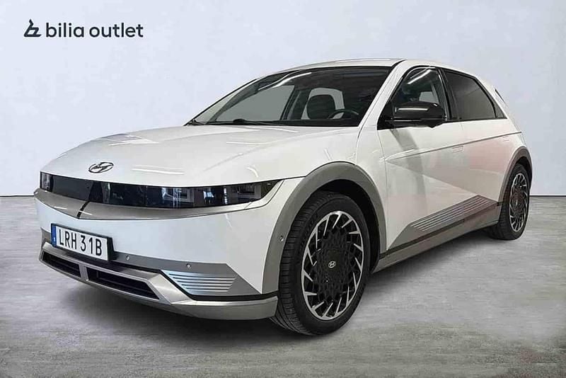 Vit Begagnad 2022 Hyundai Ioniq 5 SUV | 309 900 kr - Bild 1/1