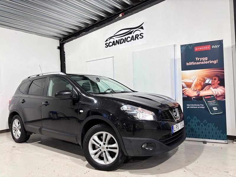 Svart Begagnad 2011 Nissan Qashqai +2 SUV | 64 900 kr (Marknadspris) - Bild 1/4