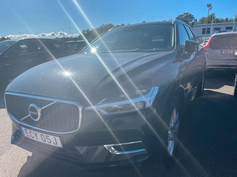 Svart (svart metallic) Begagnad 2020 Volvo XC60 SUV | 359 000 kr (Bra pris) - Bild 1/2