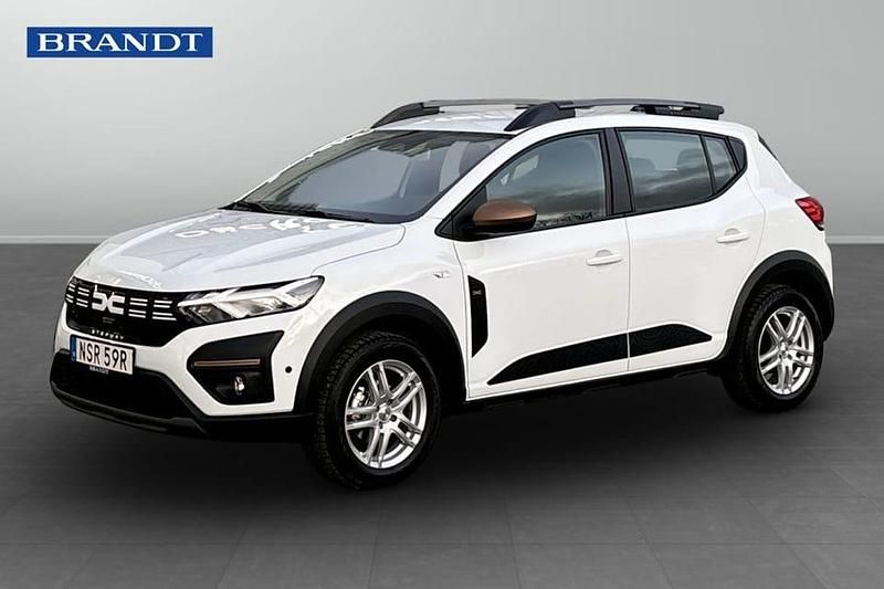 Vit Ny 2025 Dacia Sandero Extreme SUV | 209 900 kr (Bra pris) - Bild 1/4