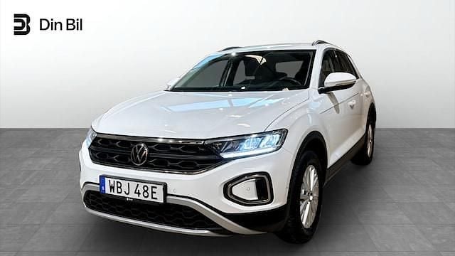 Vit Begagnad 2023 VW T-Roc Life SUV | 299 500 kr (Marknadspris) - Bild 1/3