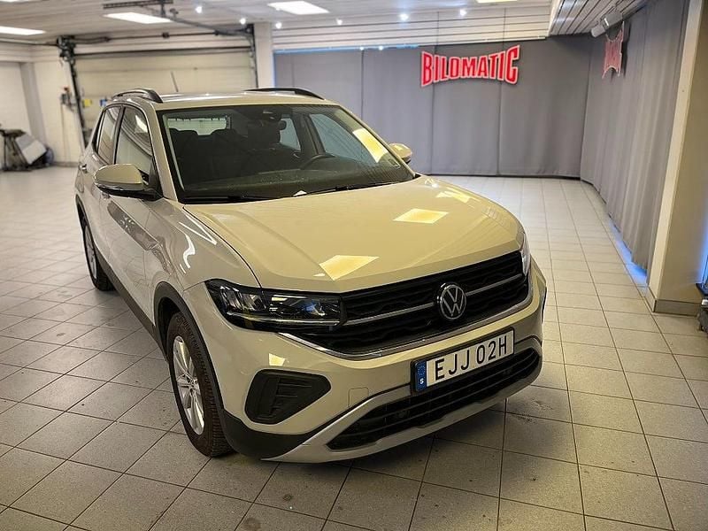 Ascot grey Begagnad 2024 VW T-Cross SUV | 223 900 kr (Marknadspris) - Bild 1/4