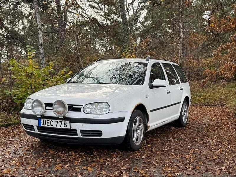 Begagnad 2003 VW Golf IV Kombi | 9 500 kr (Bra pris) - Bild 1/4