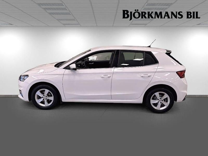 Begagnad Skoda Fabia 110 HK (80 kW) 2022 Vit Halvkombi