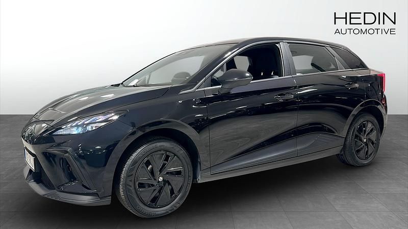 Svart Begagnad 2023 MG MG4 EV Halvkombi | 229 900 kr (Bra pris) - Bild 1/4