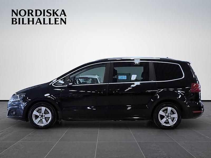 Begagnad Seat Alhambra Style 150 HK (110 kW) 2014 Svart Minibuss