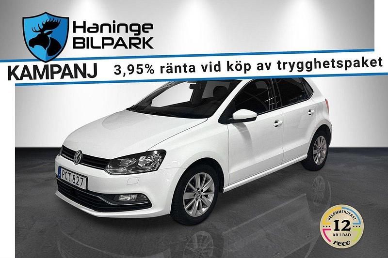 Vit Begagnad 2016 VW Polo Halvkombi | 129 900 kr (Marknadspris) - Bild 1/2