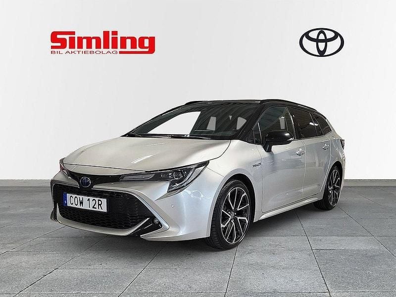 Silver Begagnad 2019 Toyota Corolla Executive Kombi | 269 900 kr (Marknadspris) - Bild 1/3