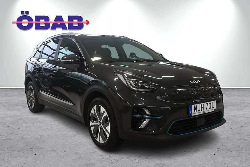 Begagnad Kia e-Niro Advance 150 kW (204 HK) 2021 Grå SUV