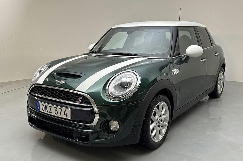 Begagnad Mini Cooper S Hatch 192 HK (141 kW) 2017 Grön Halvkombi