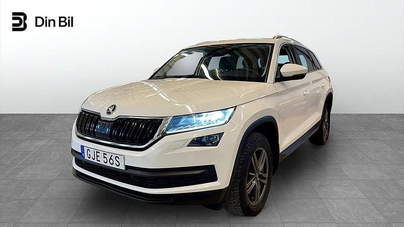 Vit Begagnad 2020 Skoda Kodiaq SUV | 268 900 kr (Bra pris) - Bild 1/4