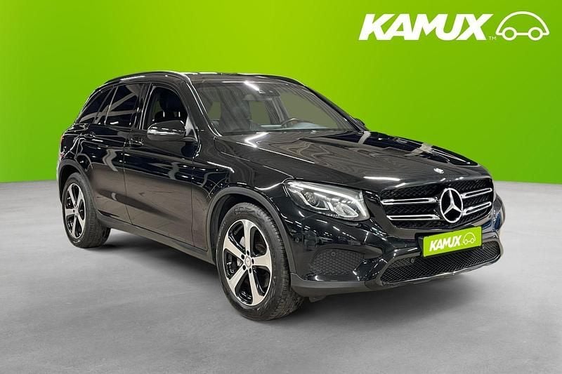 Svart Begagnad 2017 Mercedes GLC220 | 229 800 kr (Marknadspris) - Bild 1/3