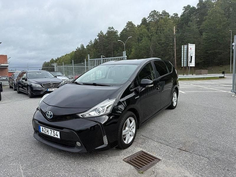 Svart Begagnad 2017 Toyota Prius Halvkombi | 159 900 kr (Dyr) - Bild 1/4