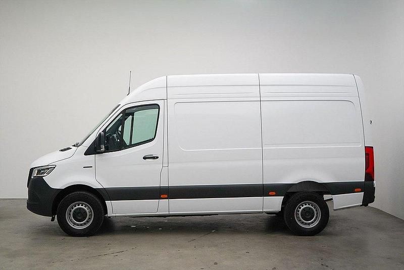 Ny Mercedes E-Sprinter 100 kW (136 HK) 2025 Vit Van