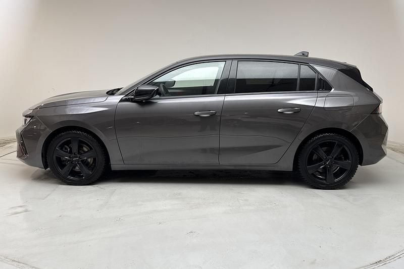 Begagnad Opel Astra GS Line 180 HK (132 kW) 2022 Grå