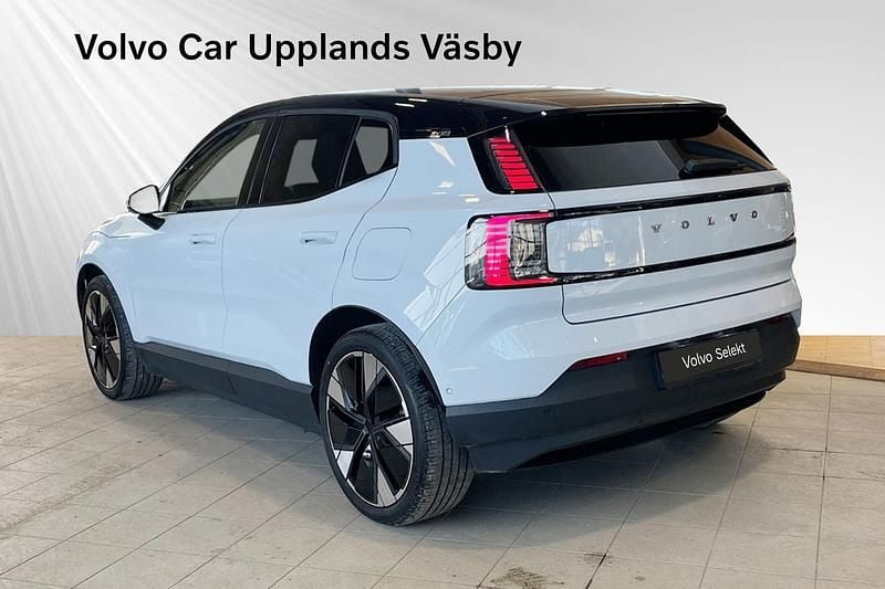 Begagnad Volvo EX30 Performance 319 kW (434 HK) 2024 Blå SUV