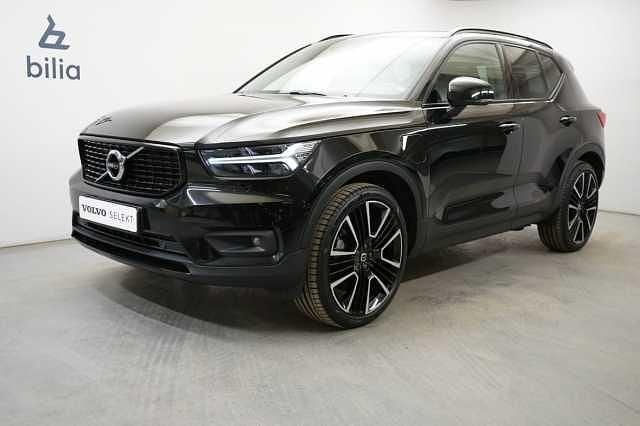 Svart Begagnad 2021 Volvo XC40 R-Design SUV | 389 900 kr (Marknadspris) - Bild 1/3