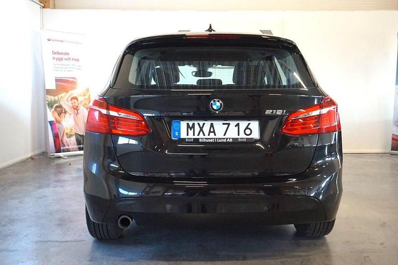 Begagnad BMW 218 Active Tourer Advantage 136 HK (100 kW) 2015 Svart Minibuss