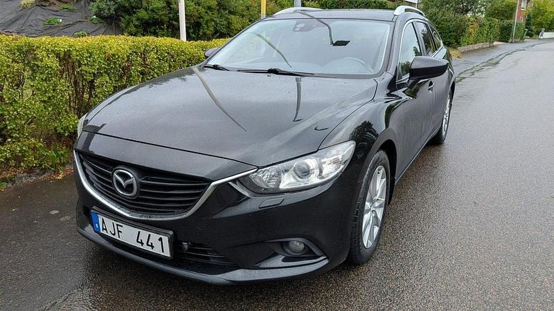 Svart Begagnad 2013 Mazda 6 Kombi | 65 000 kr (Bra pris) - Bild 1/4