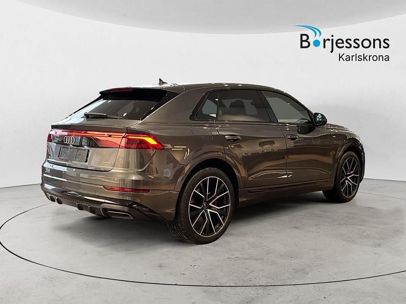 Ny Audi Q8 Premium 2026 Grå SUV