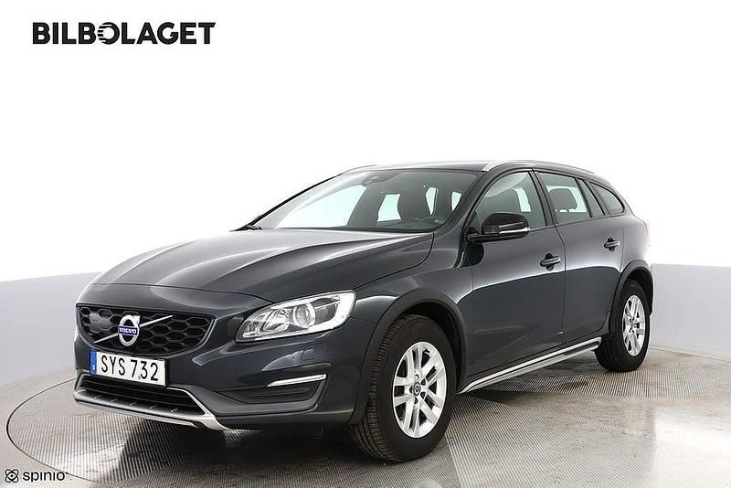 Grå Begagnad 2015 Volvo V60 CC Business Edition Kombi | 199 800 kr (Lite dyr) - Bild 1/4