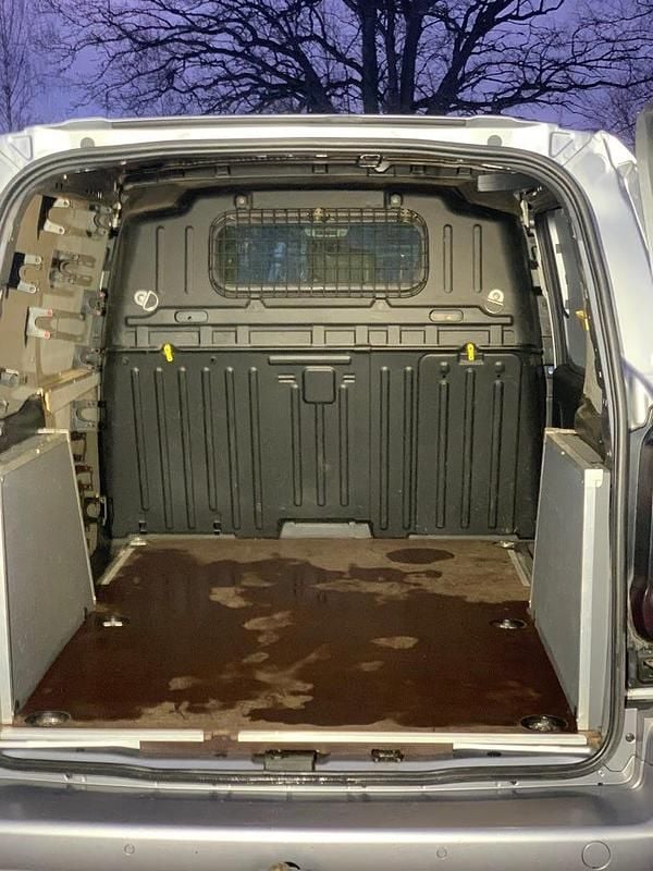 Begagnad Toyota Proace City City 100 kW (136 HK) 2022 Minibuss