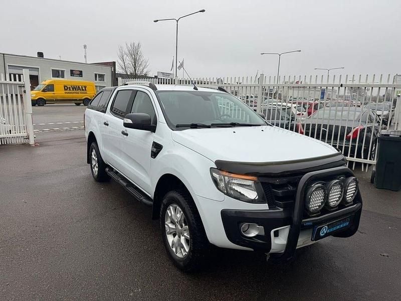 Vit Begagnad 2015 Ford Ranger Pickup | 169 000 kr (Marknadspris) - Bild 1/4