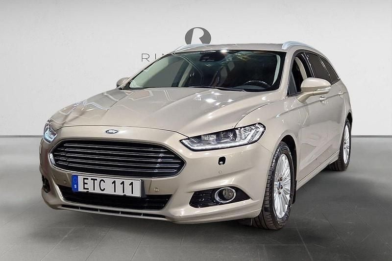 Grå Begagnad 2015 Ford Mondeo Titanium Kombi | 114 900 kr (Bra pris) - Bild 1/3