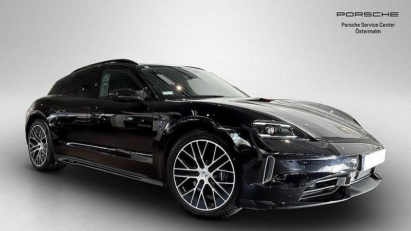 Svart Begagnad 2024 Porsche Taycan Sport Turismo Sedan | 1 025 000 kr - Bild 1/4
