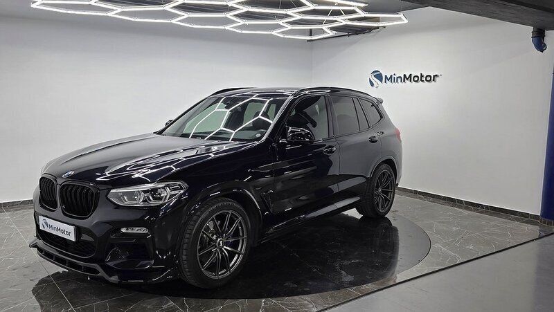 Begagnad 2018 BMW X3 M Sport SUV | 529 000 kr - Bild 1/4