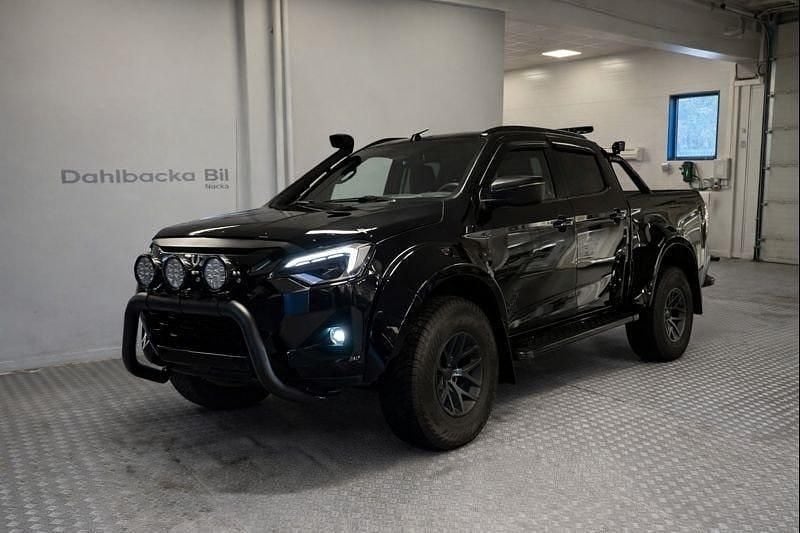 Vit Ny 2025 Isuzu D-Max Sedan | 947 375 kr - Bild 1/4