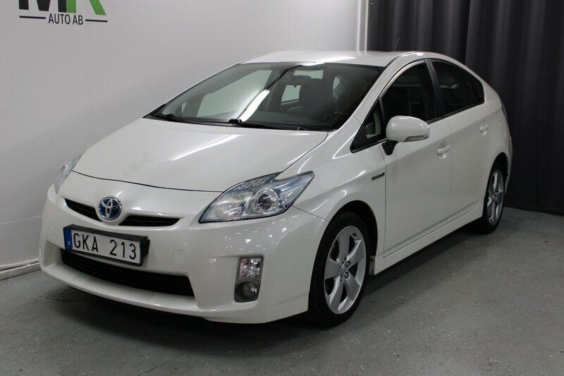 Vit Begagnad 2009 Toyota Prius Halvkombi | 99 900 kr (Marknadspris) - Bild 1/4