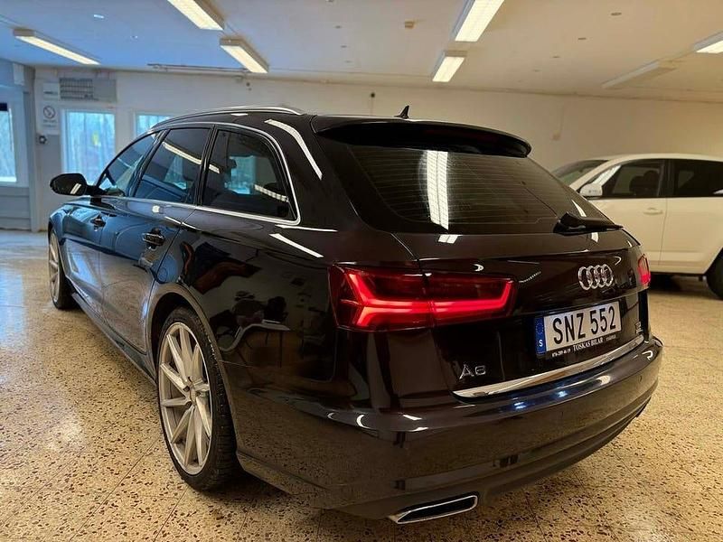 Begagnad Audi A6 190 HK (139 kW) 2015 Grå Kombi