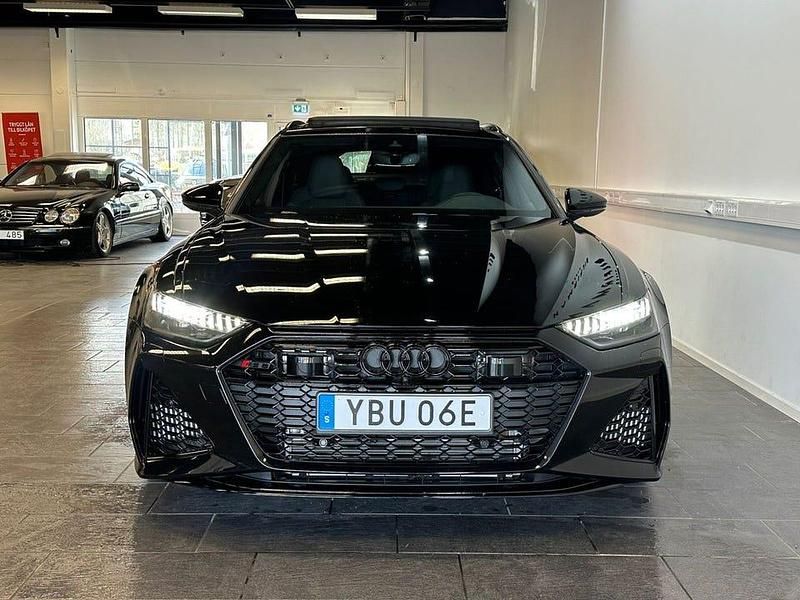 Begagnad Audi RS6 Performance 630 HK (463 kW) 2023 Svart Kombi