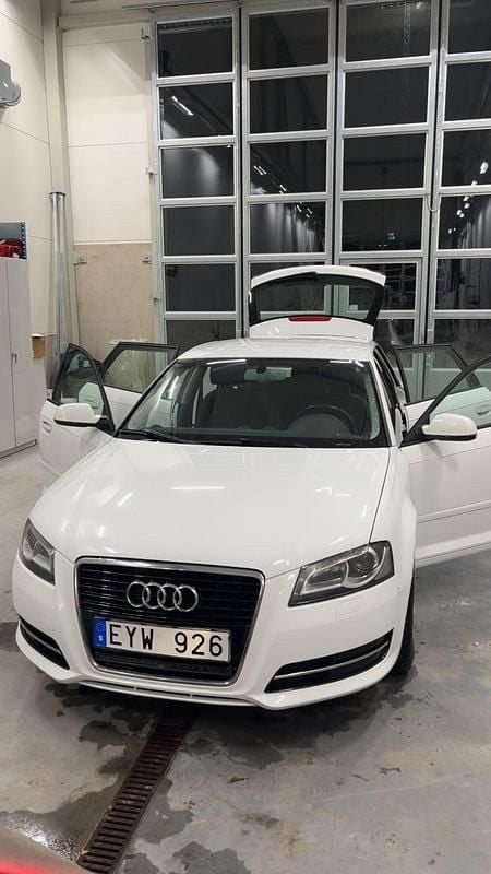 Begagnad Audi A3 140 HK (102 kW) 2012 Halvkombi