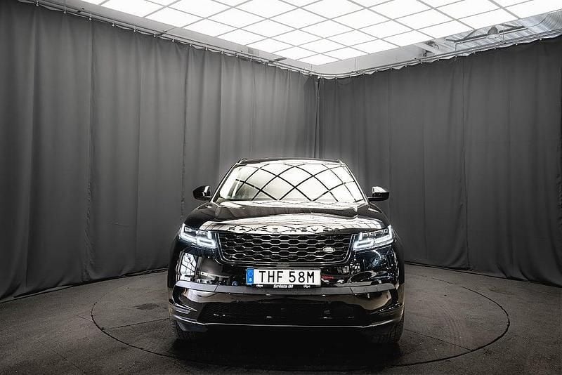 Begagnad Land Rover Range Rover Velar Black Edition 250 HK (183 kW) 2019 Svart SUV