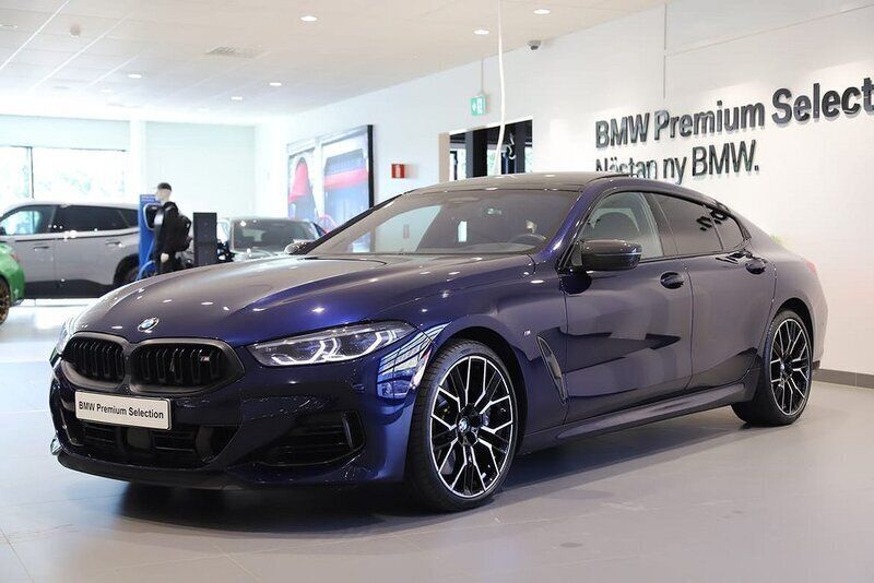 Blå Begagnad 2023 BMW M850 M Performance Sportkupé | 899 000 kr (Superpris) - Bild 1/3