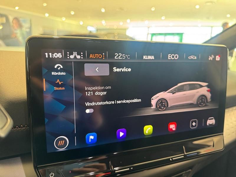 Begagnad Cupra Born 169 kW (231 HK) 2024 Vit Halvkombi