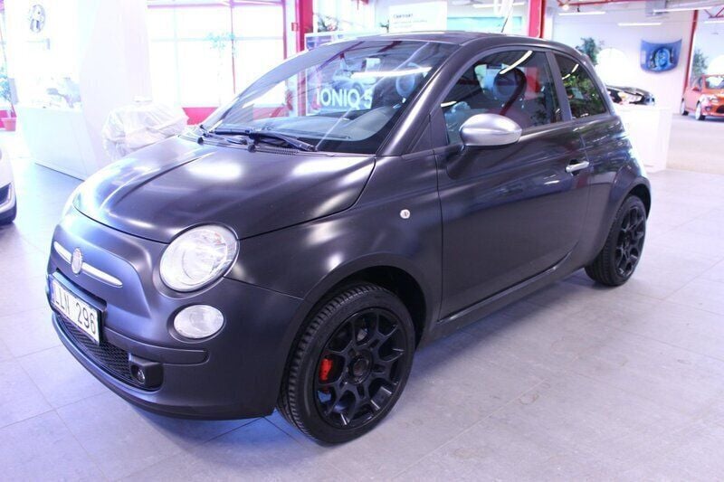 Svart Begagnad 2011 Fiat 500 Halvkombi | 59 000 kr (Bra pris) - Bild 1/4