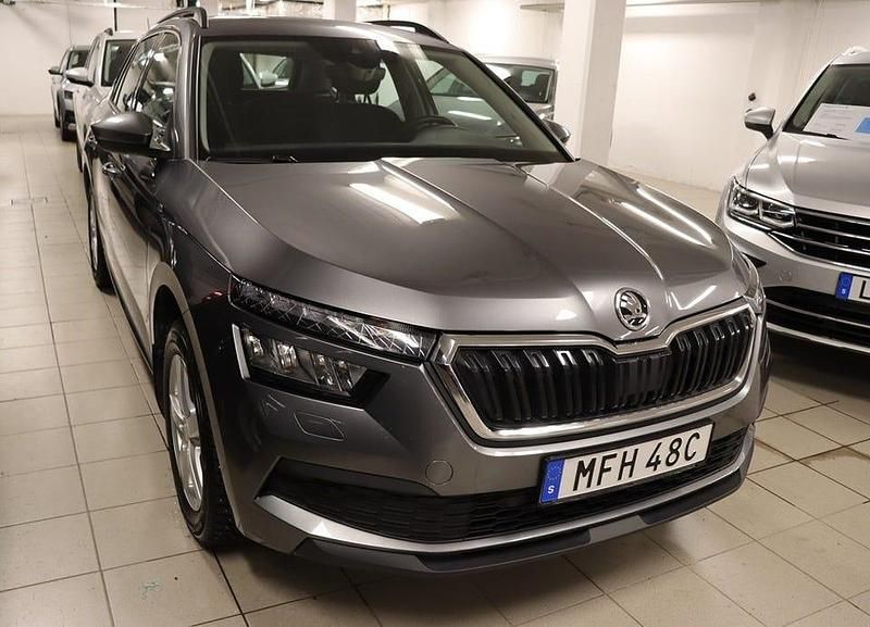 Begagnad Skoda Kamiq 110 HK (80 kW) 2023 Graphite grey metallic SUV