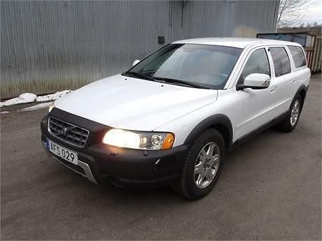 Vit Begagnad 2007 Volvo XC70 Kinetic Kombi | 1 000 kr - Bild 1/4