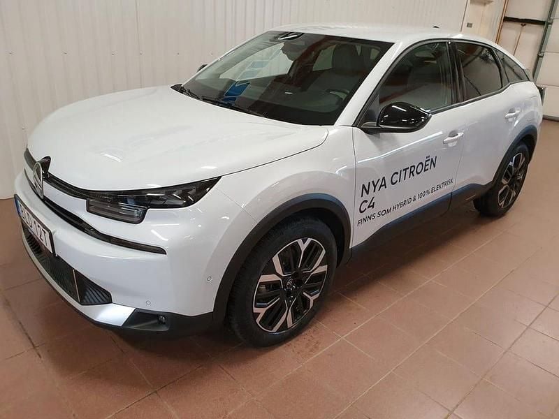 Begagnad Citroën C4 136 HK (100 kW) 2025 Vit Halvkombi