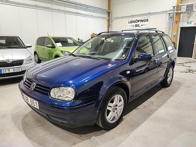 Blå Begagnad 2002 VW Golf IV Highline Kombi | 22 000 kr (Bra pris) - Bild 1/4
