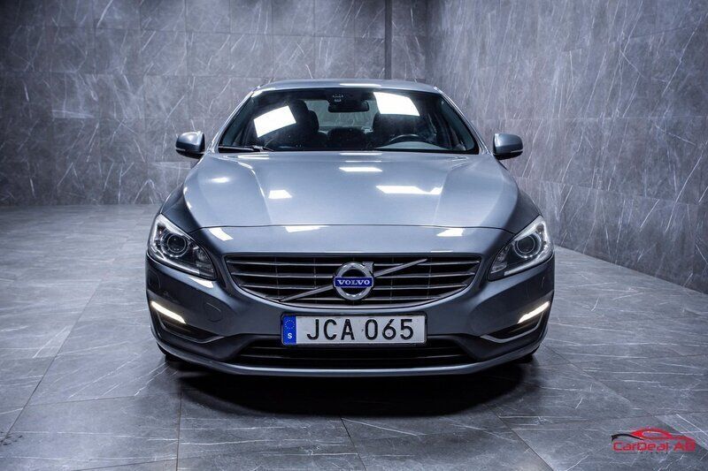 Begagnad Volvo S60 Momentum 191 HK (140 kW) 2016 Grå Sedan