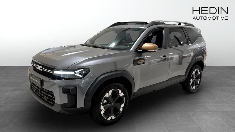 Grå Ny 2025 Dacia Bigster Extreme SUV | 372 800 kr (Marknadspris) - Bild 1/4